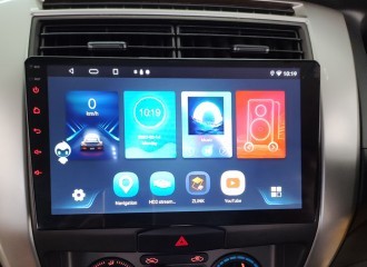 NISSAN LIVINA 2019